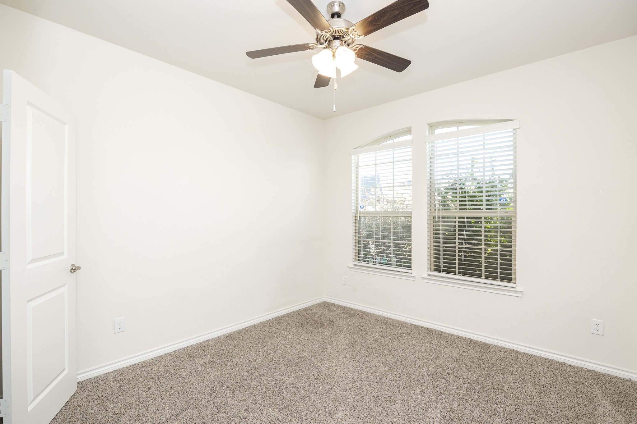 10318 Thunderwood Drive Aubrey TX 76227