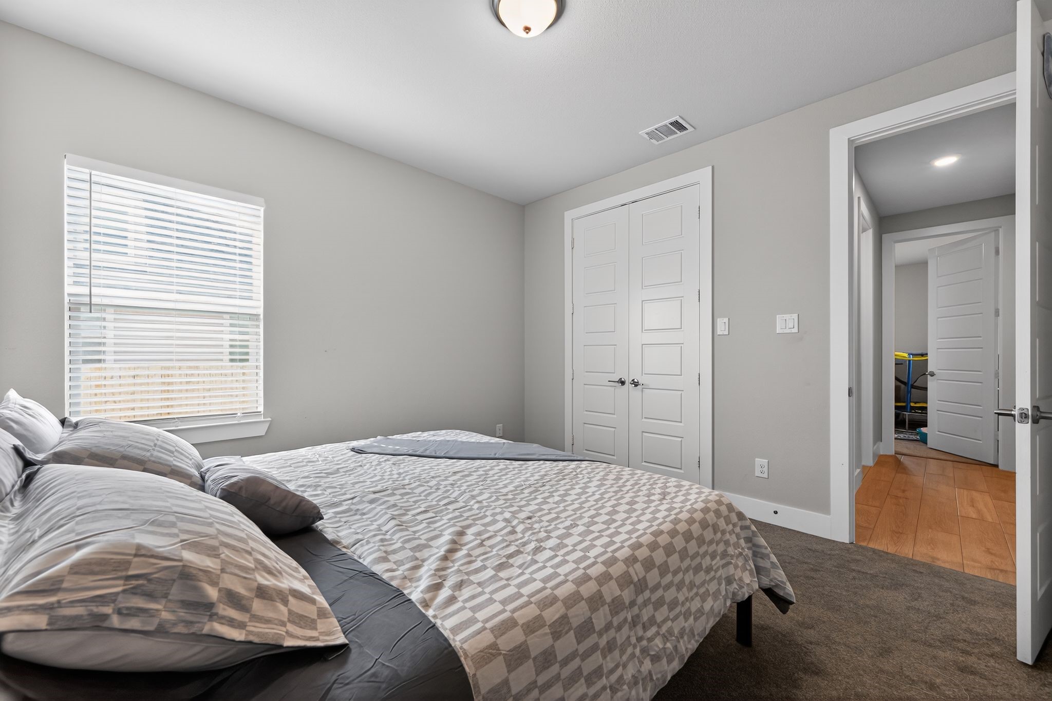 411 W Harwood Road Euless TX 76039