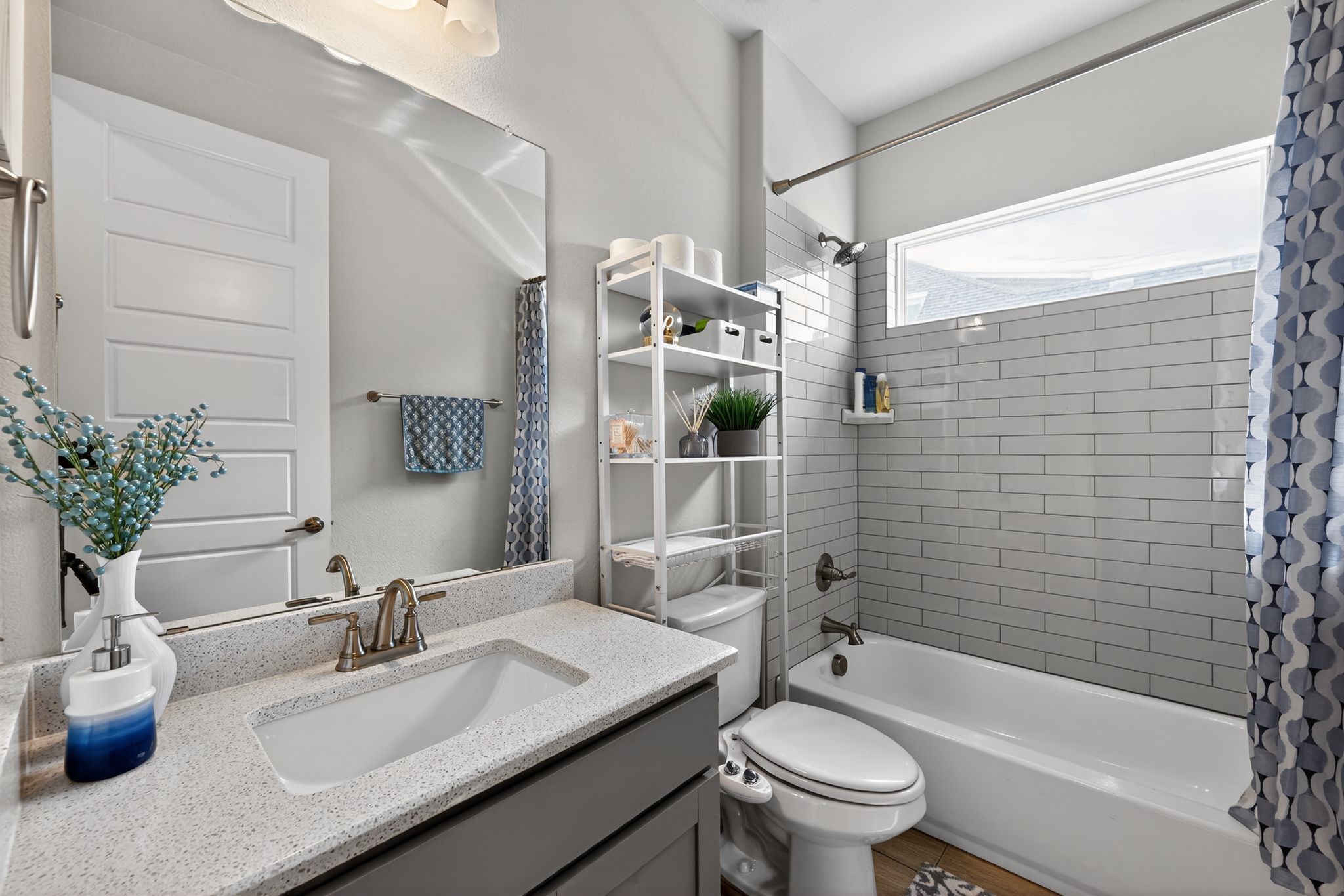 411 W Harwood Road Euless TX 76039