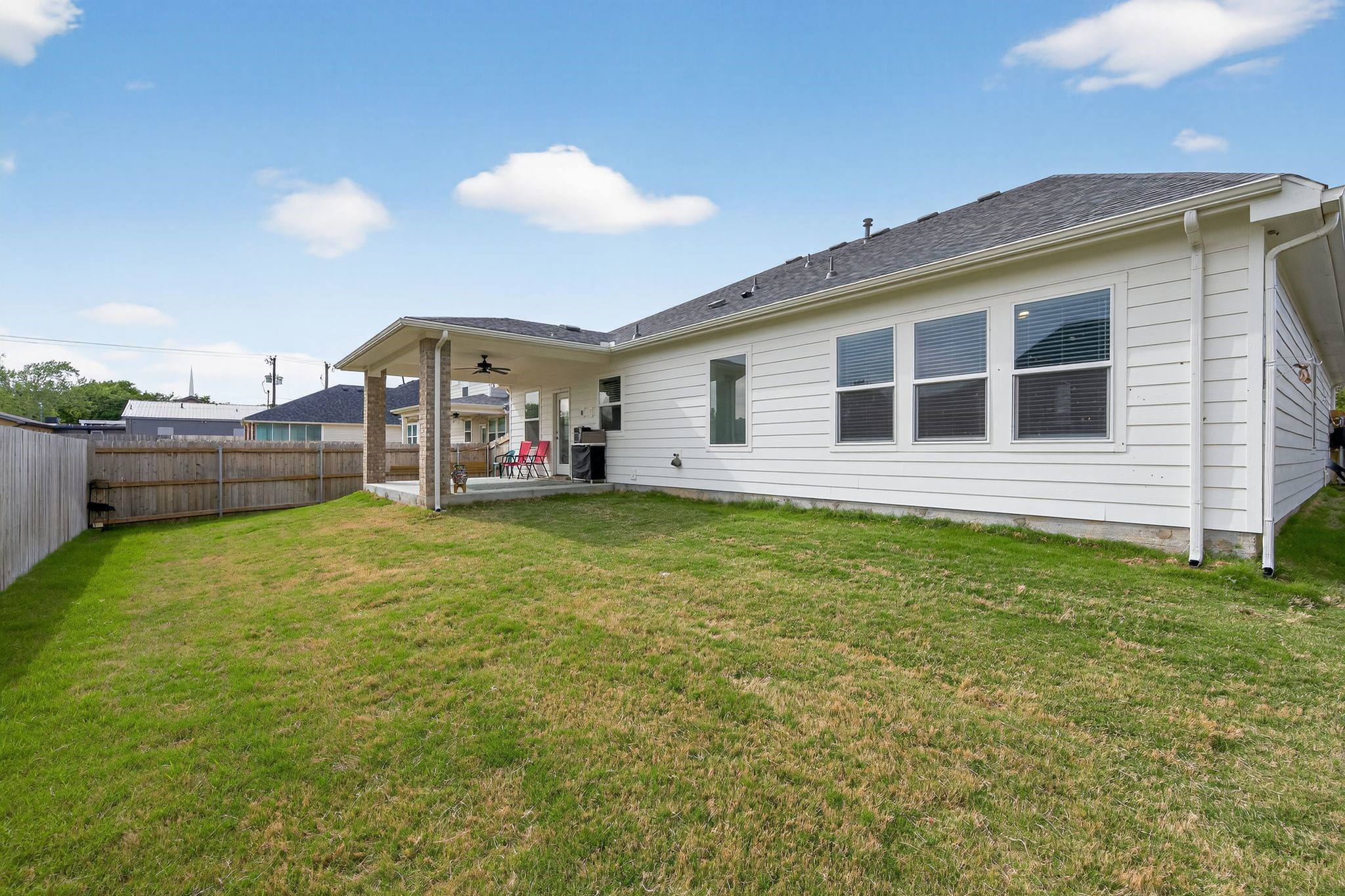 411 W Harwood Road Euless TX 76039