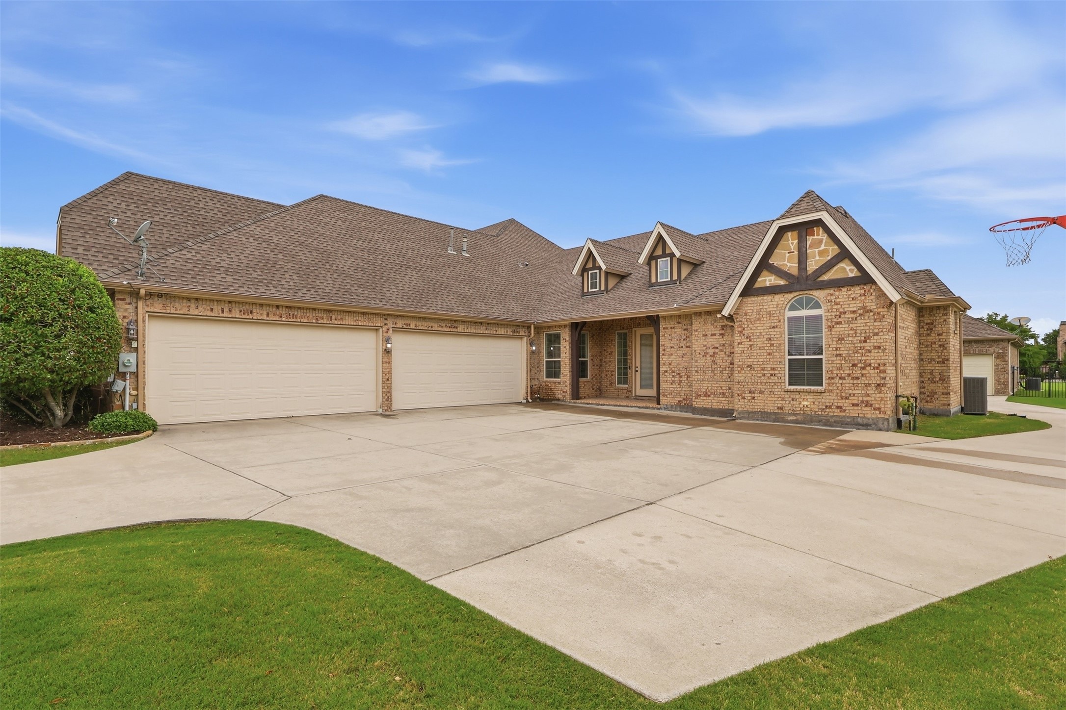 1816 Chatfield Lane Lucas TX 75002