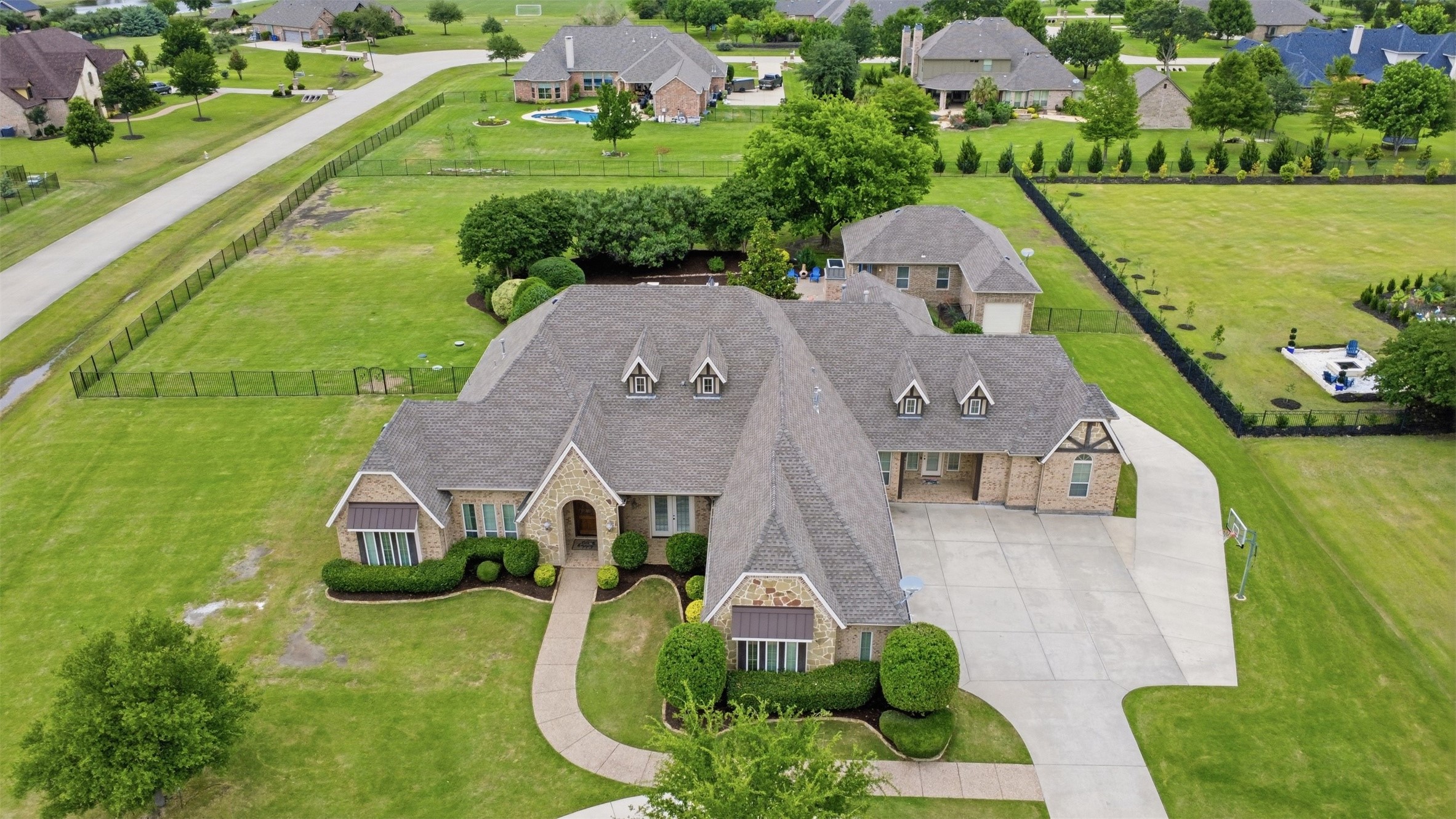 1816 Chatfield Lane Lucas TX 75002