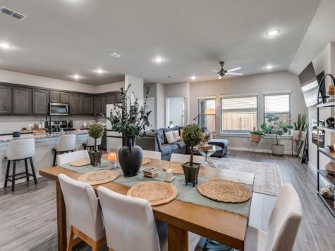626 Congressional Avenue Red Oak TX 75154