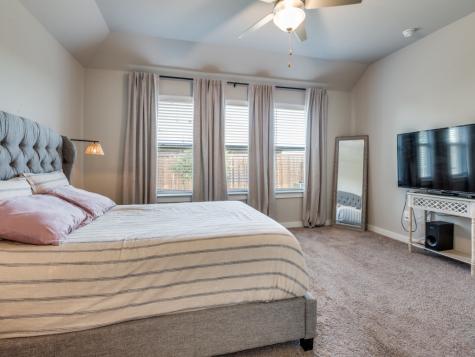 626 Congressional Avenue Red Oak TX 75154