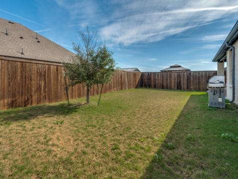 626 Congressional Avenue Red Oak TX 75154