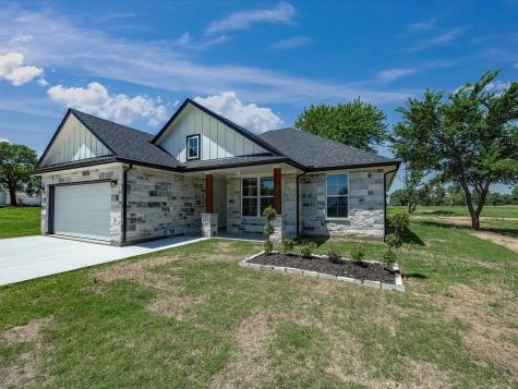 1569 Well Service Road Bowie TX 76230