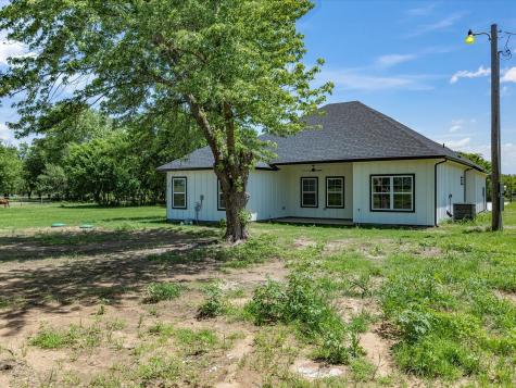 1569 Well Service Road Bowie TX 76230