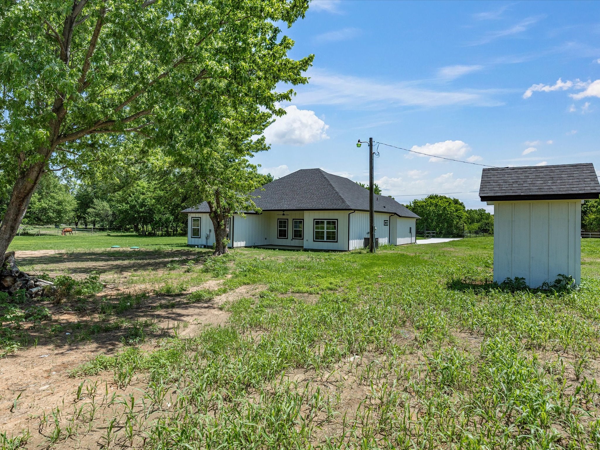 1569 Well Service Road Bowie TX 76230