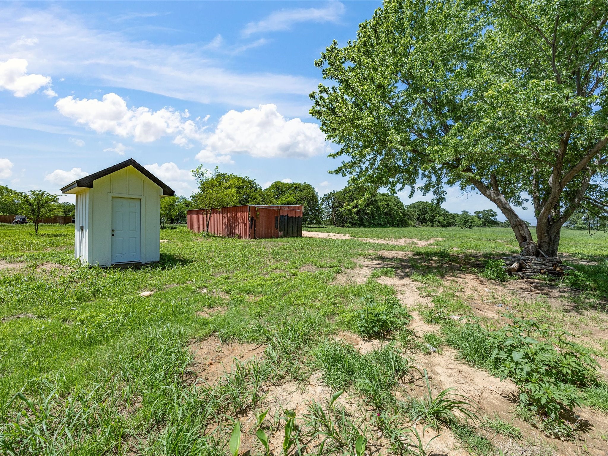 1569 Well Service Road Bowie TX 76230