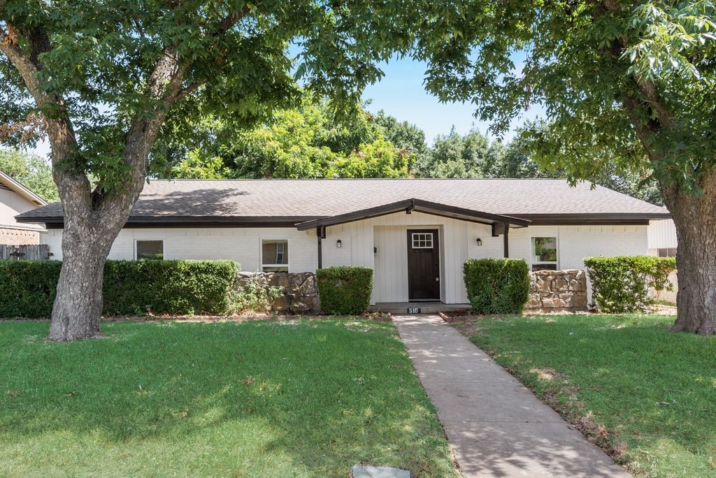 510 E Cherry Street Duncanville TX 75116