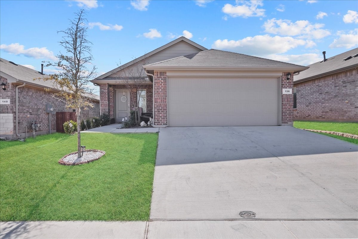 136 Greengate Drive Boyd TX 76023