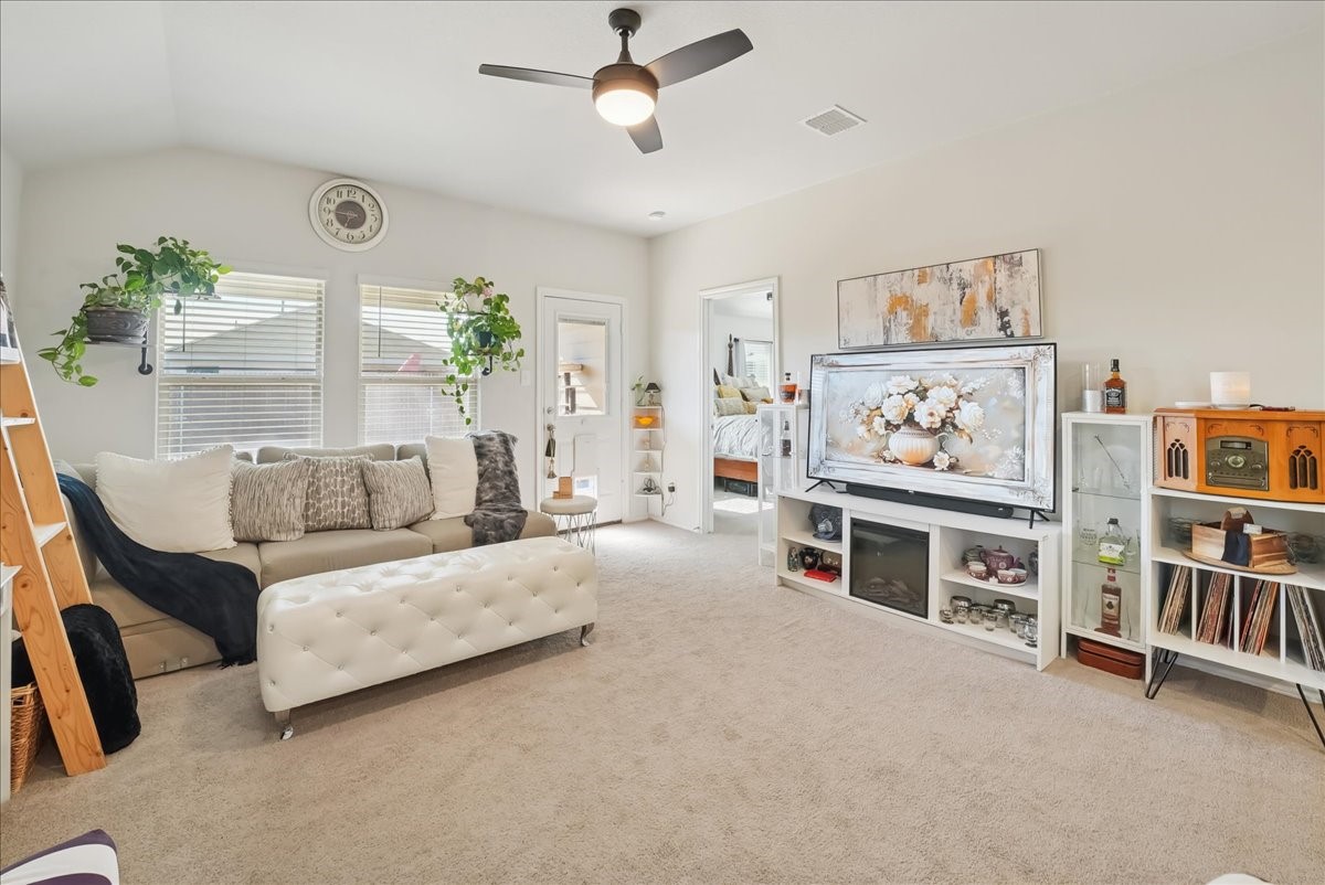 136 Greengate Drive Boyd TX 76023