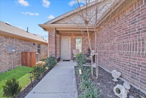 136 Greengate Drive Boyd TX 76023