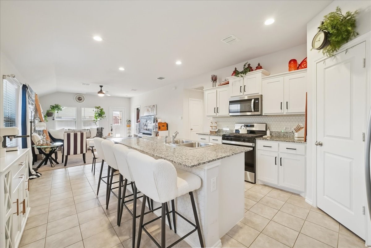 136 Greengate Drive Boyd TX 76023