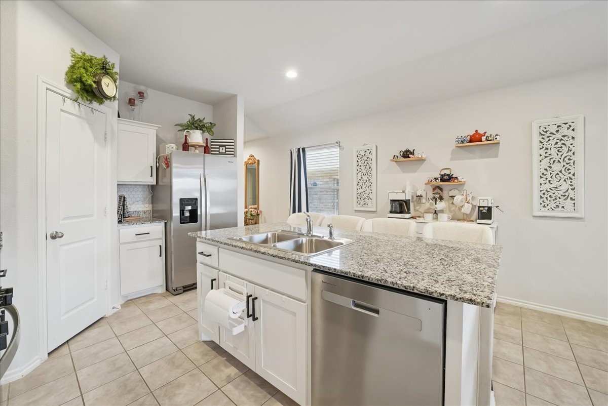 136 Greengate Drive Boyd TX 76023