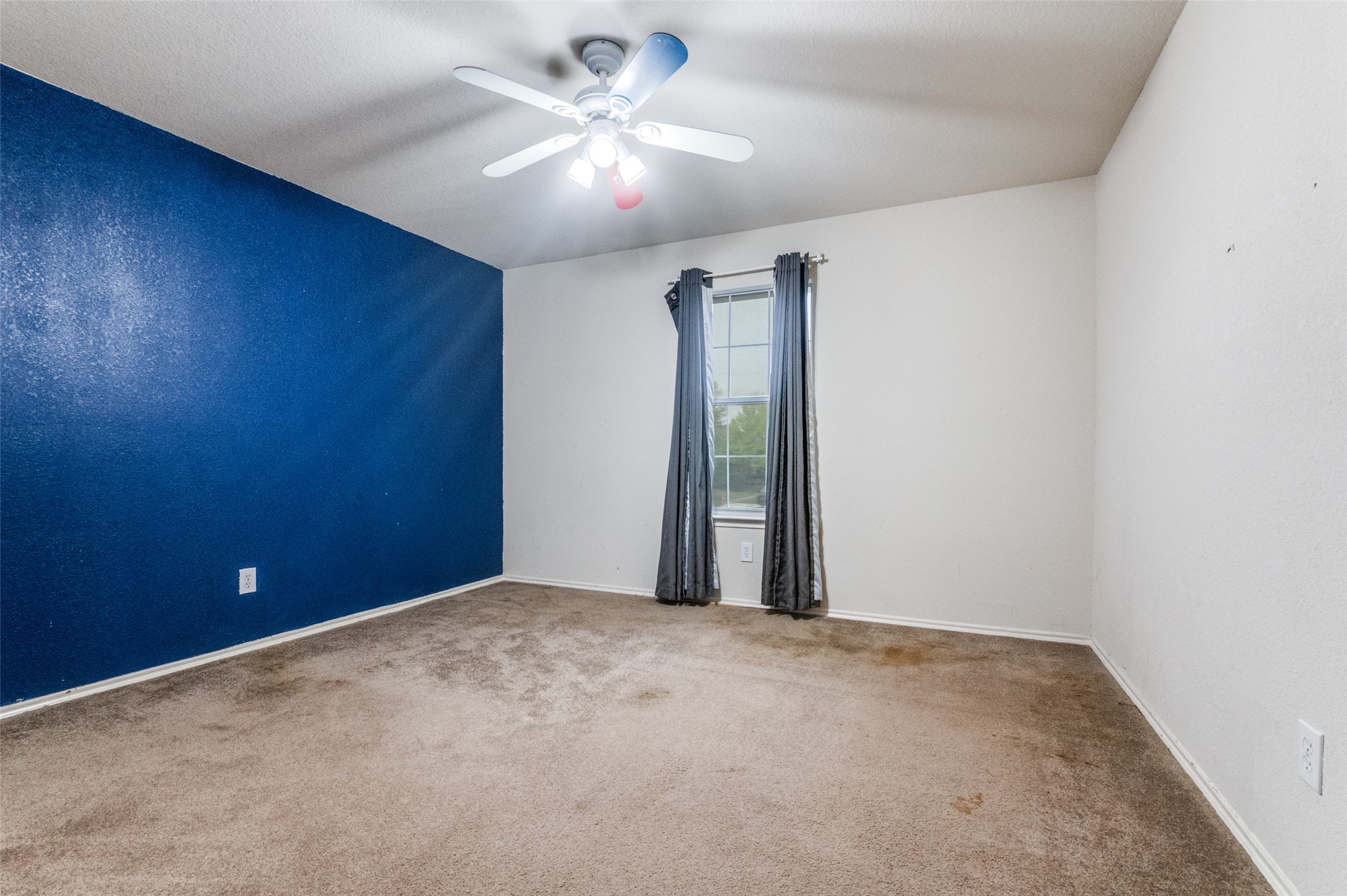 838 Smokey Oak Street Lancaster TX 75146