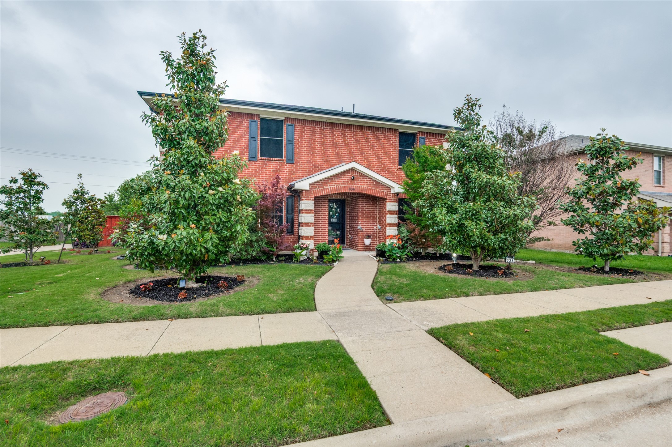 838 Smokey Oak Street Lancaster TX 75146