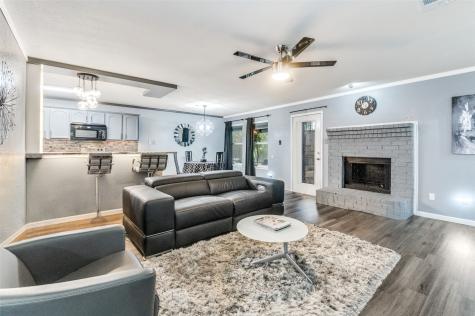 838 Smokey Oak Street Lancaster TX 75146
