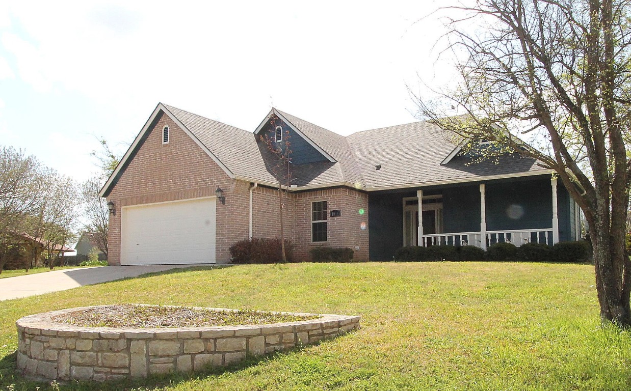 1074 Summers Drive Glen Rose TX 76043