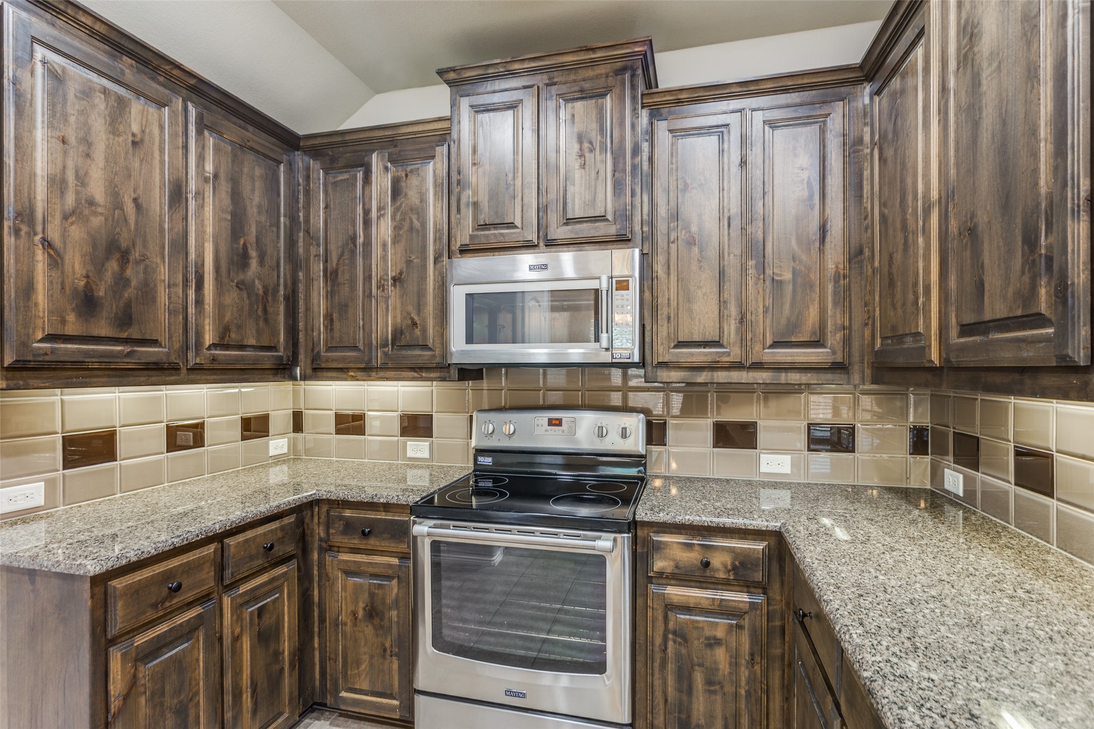 11900 Bexley Drive Burleson TX 76028