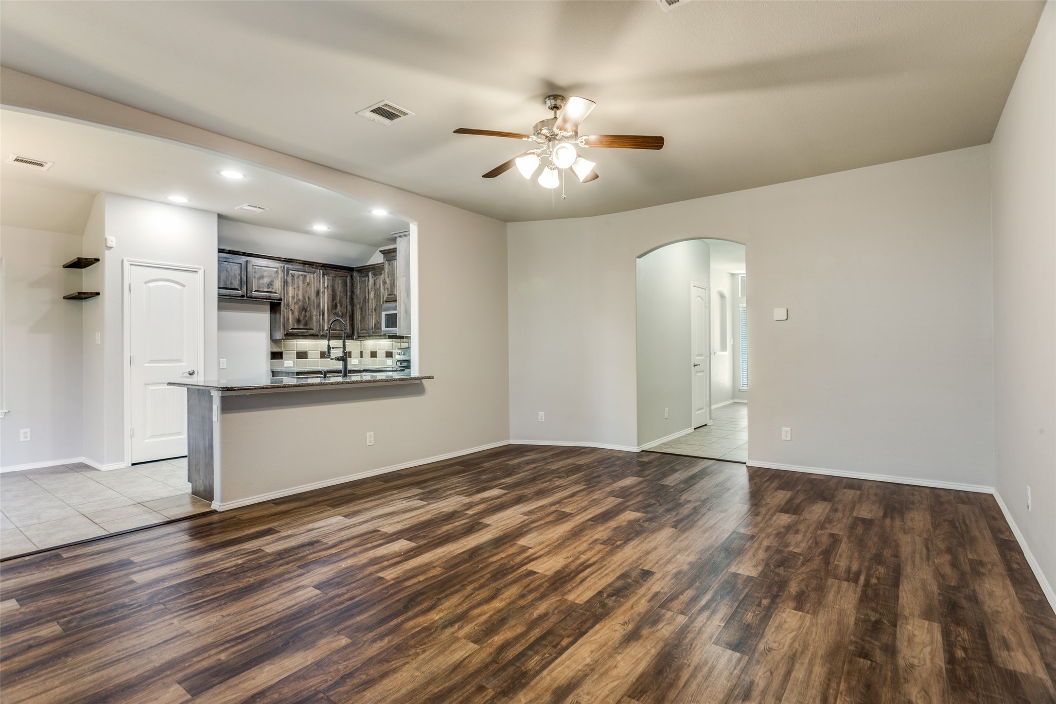 11900 Bexley Drive Burleson TX 76028
