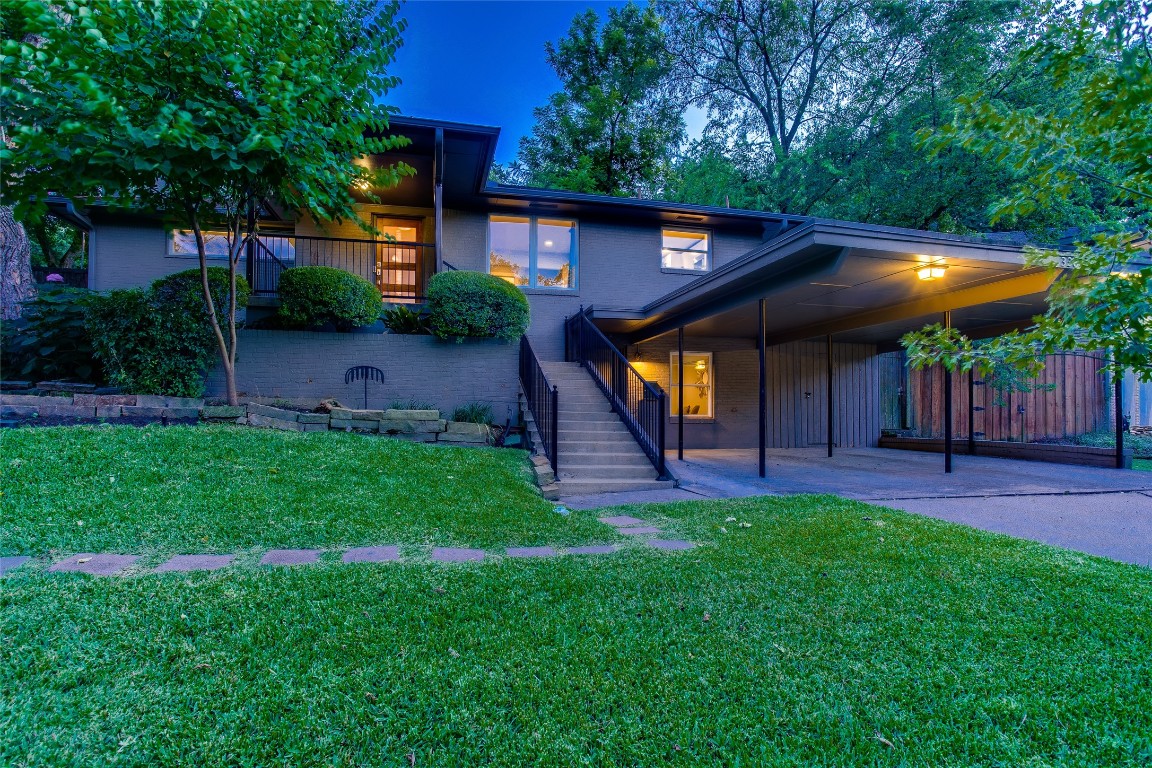 336 N Manus Drive Dallas TX 75224