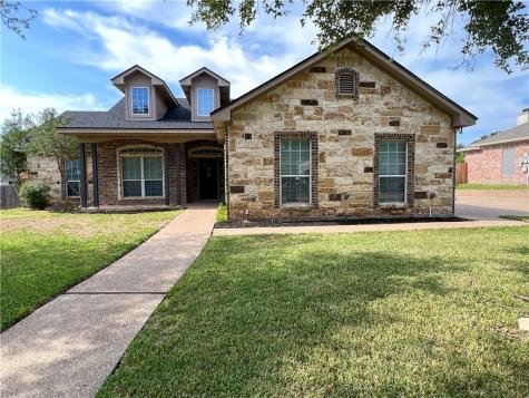 424 Oakberry Drive Hewitt TX 76643