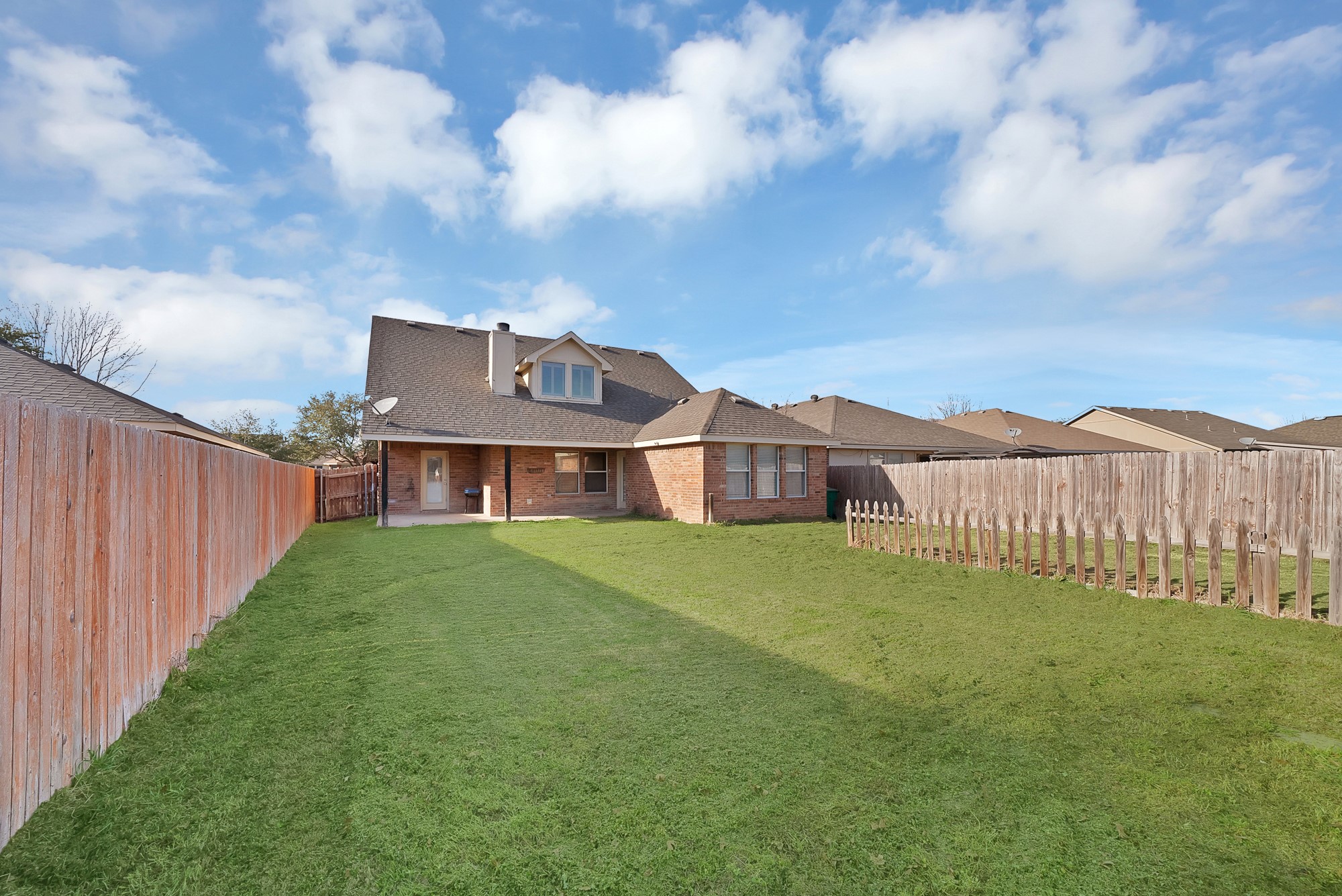 2008 Woodhurst Trail Heartland TX 75126