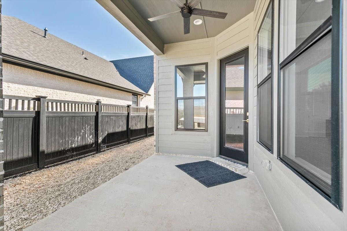 1409 Ethan Circle Midlothian TX 76065