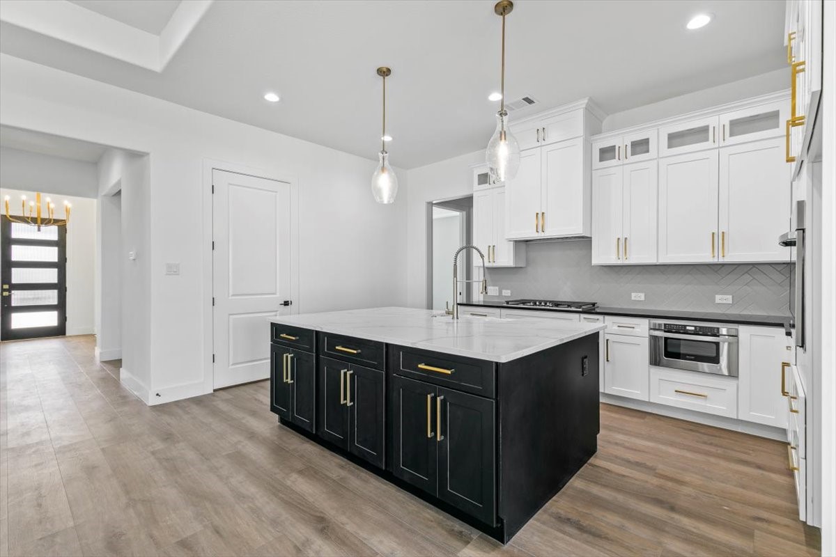 1409 Ethan Circle Midlothian TX 76065