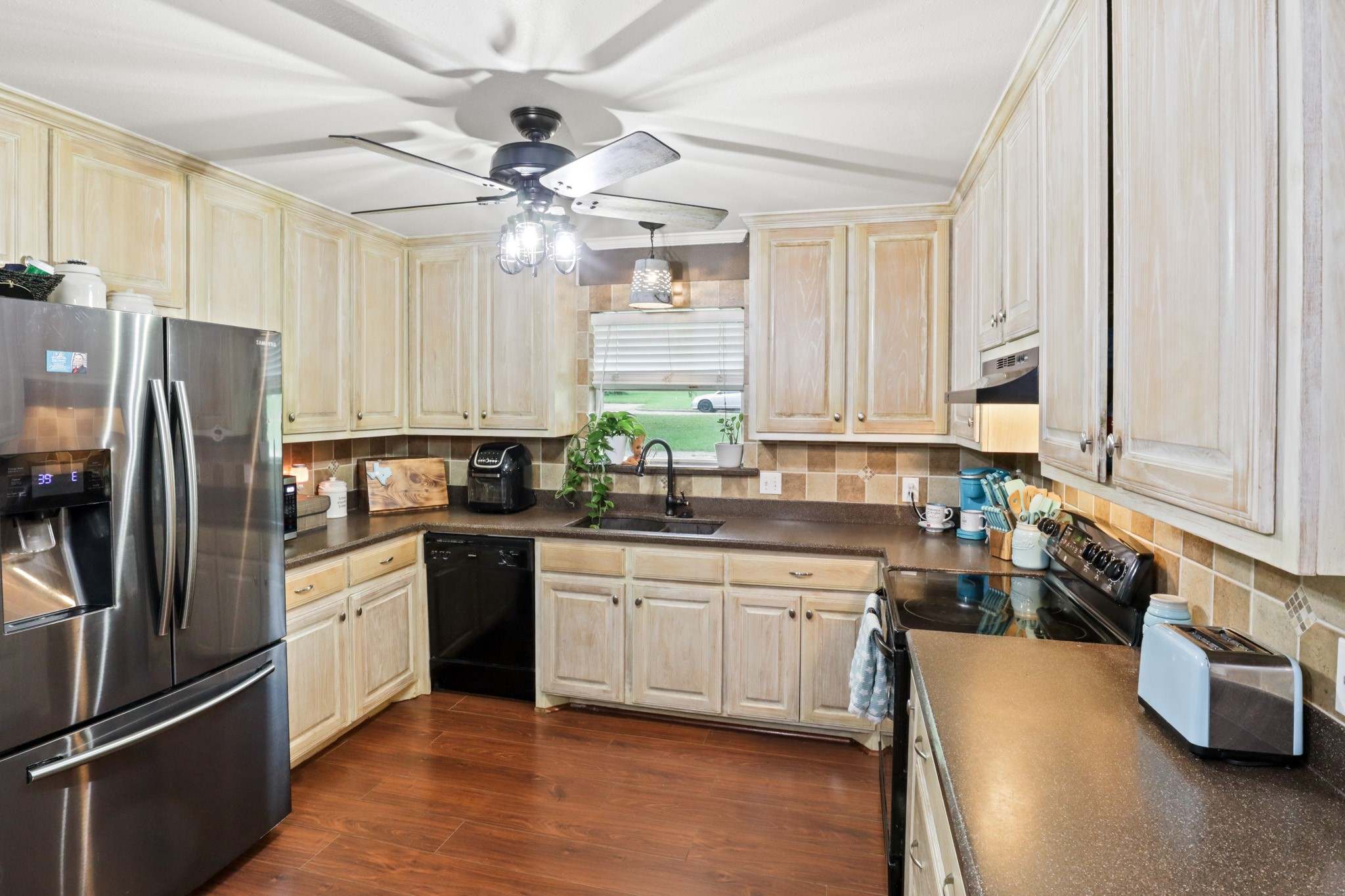 1301 Woodland Drive Canton TX 75103