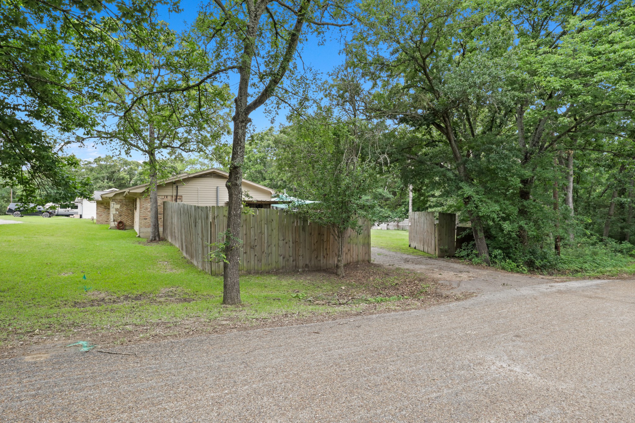 1301 Woodland Drive Canton TX 75103