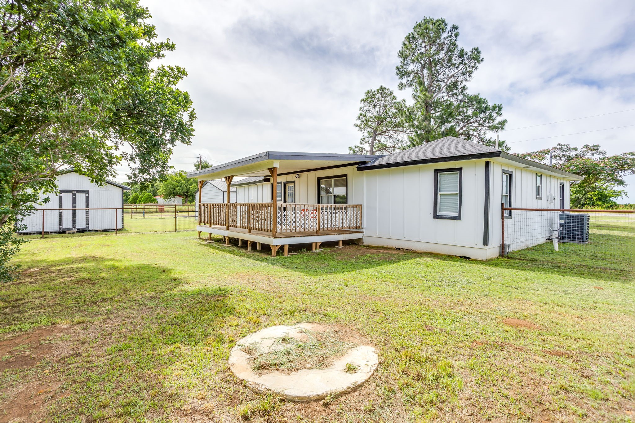 6296 Fm 1195 Mineral Wells TX 76067