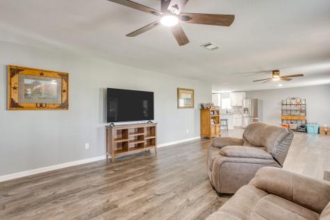 6296 Fm 1195 Mineral Wells TX 76067