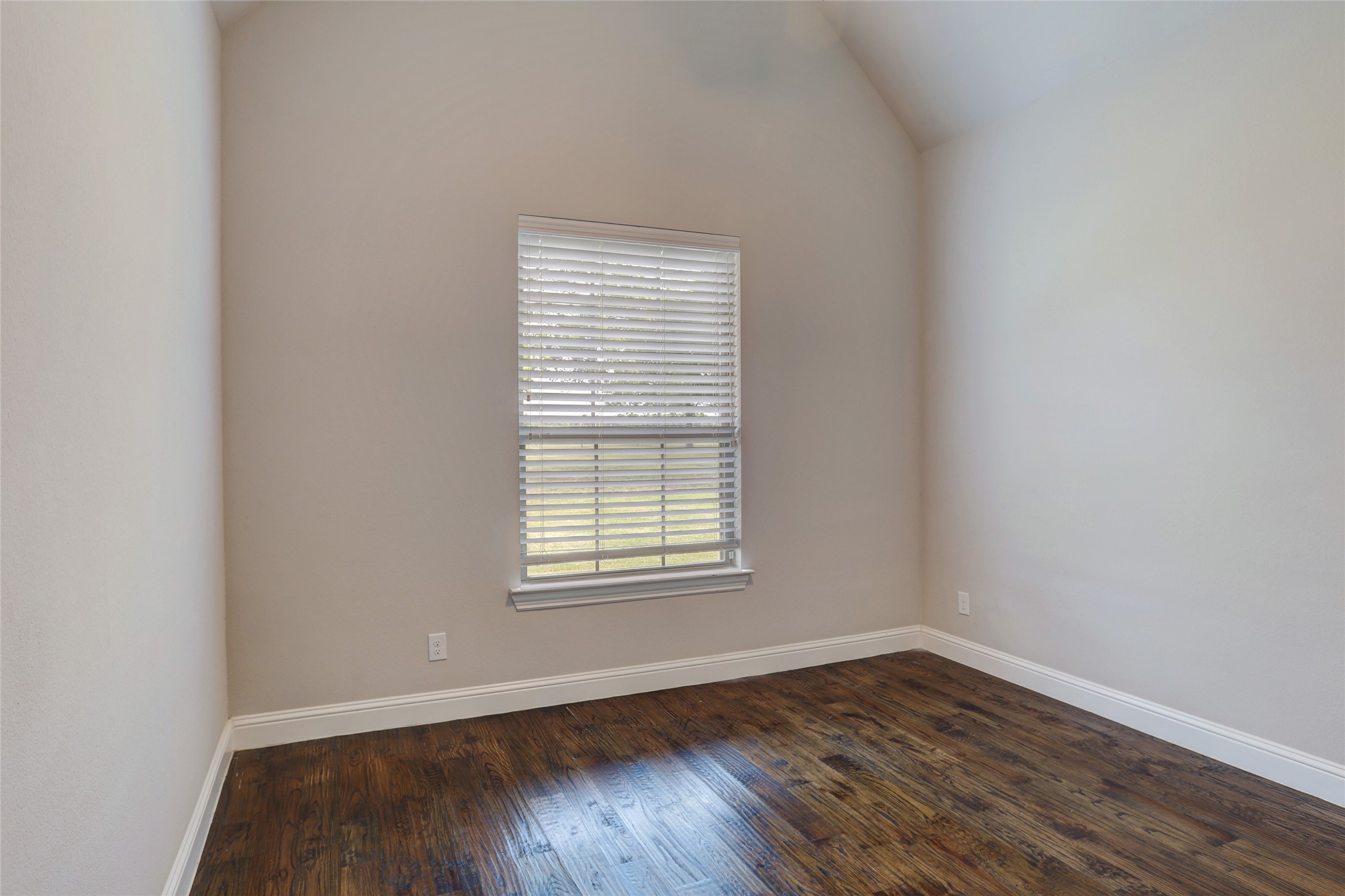 20392 County Road 637 Nevada TX 75173