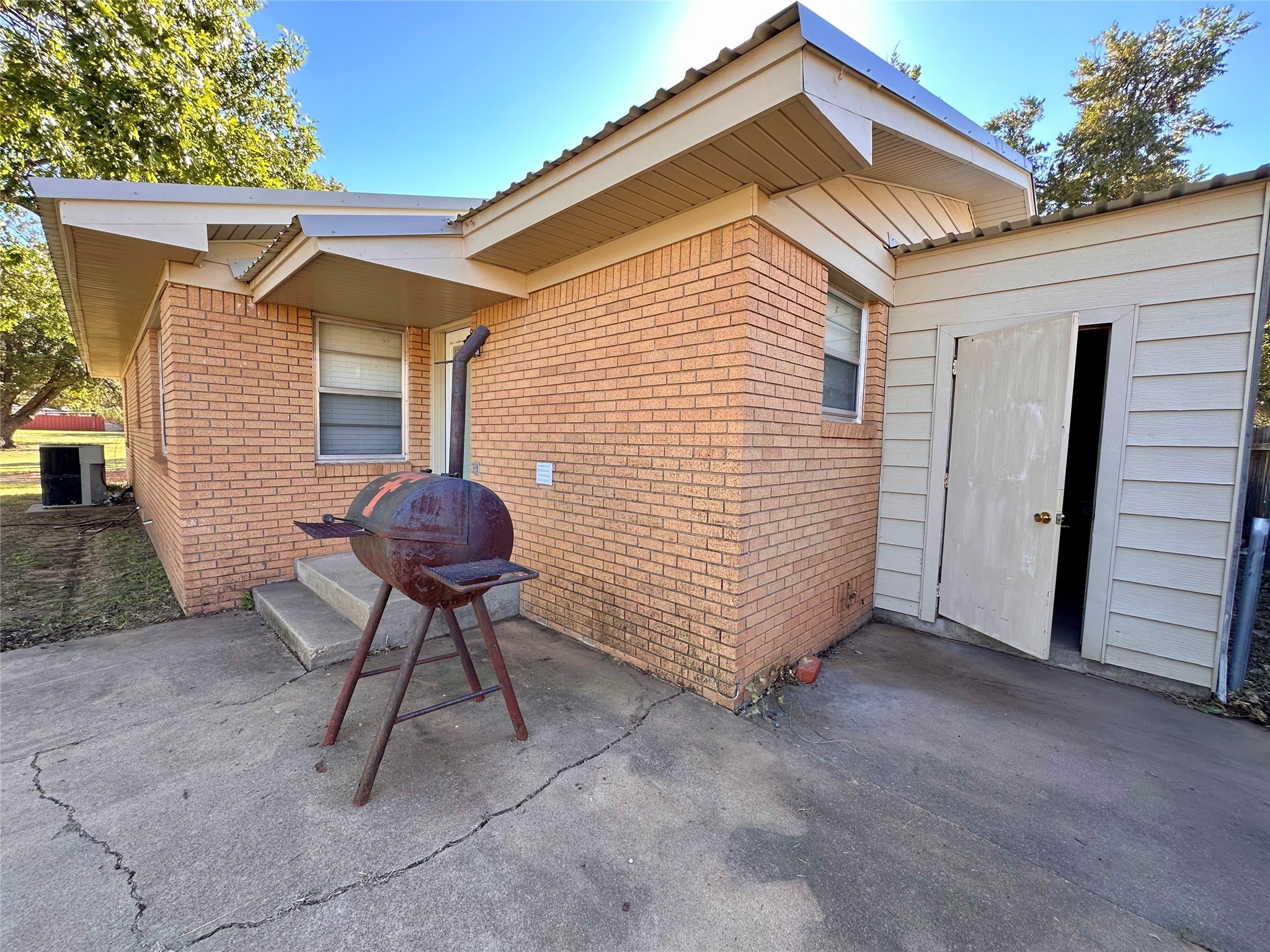 506 W Morris Street Seymour TX 76380
