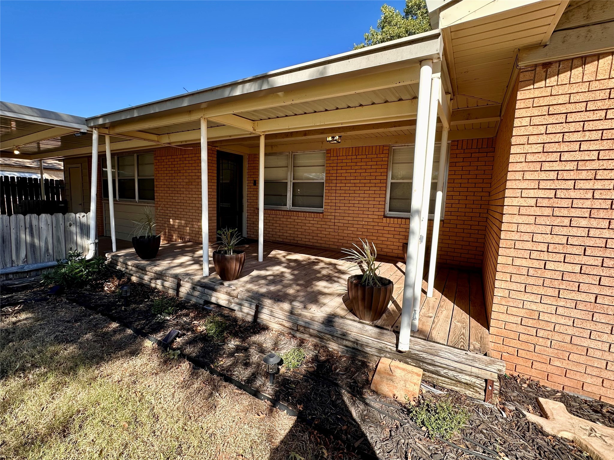 506 W Morris Street Seymour TX 76380