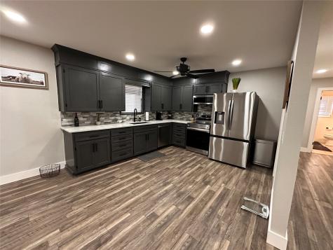 506 W Morris Street Seymour TX 76380