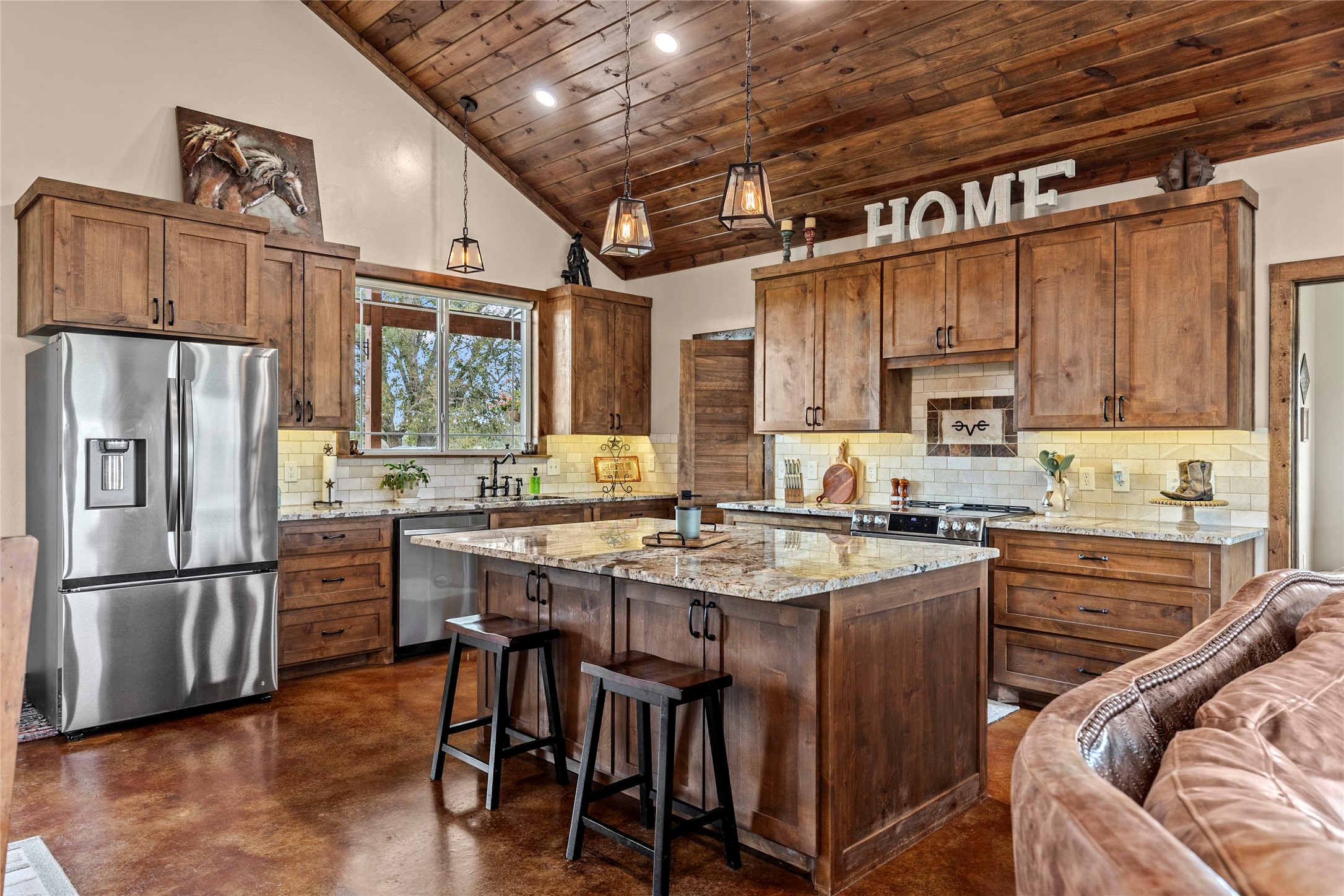 1498 County Road 24800 Brookston TX 75421