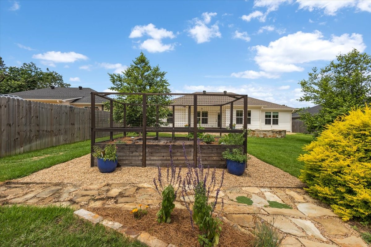 111 Lainey Lane Mineola TX 75773