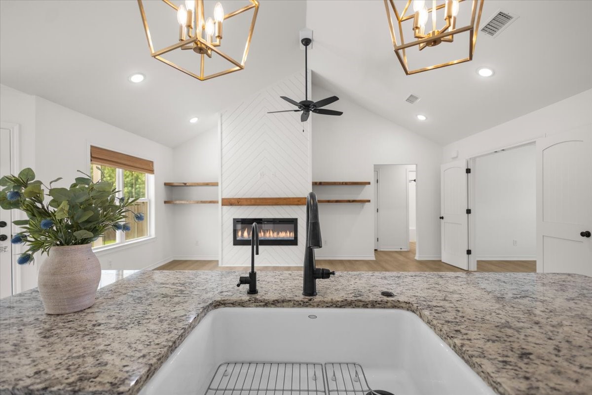 111 Lainey Lane Mineola TX 75773