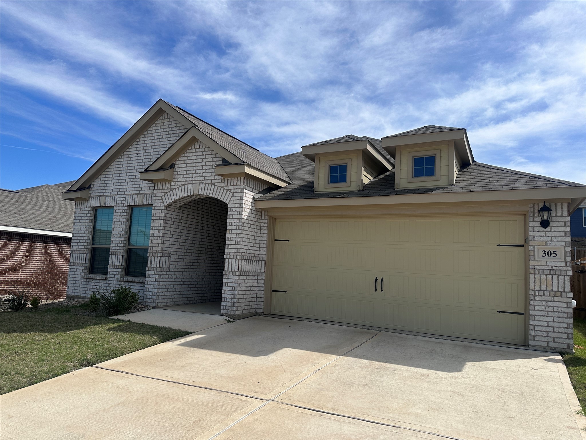 305 Ridgeland Oaks Drive Fort Worth TX 76120