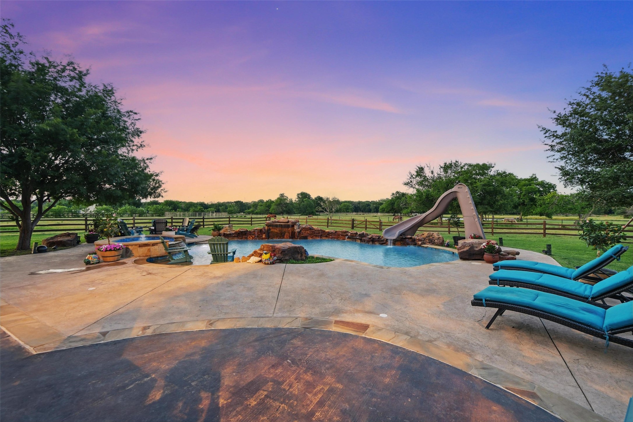 12201 Madison Lane Justin TX 76247