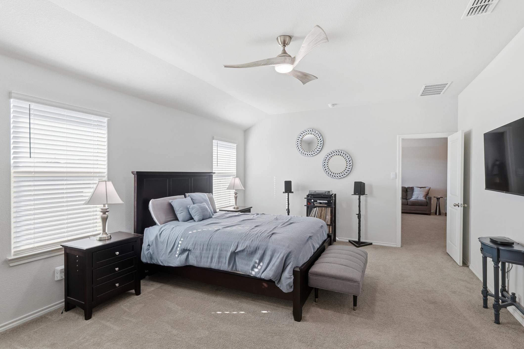 633 Whitecomb Fort Worth TX 76247