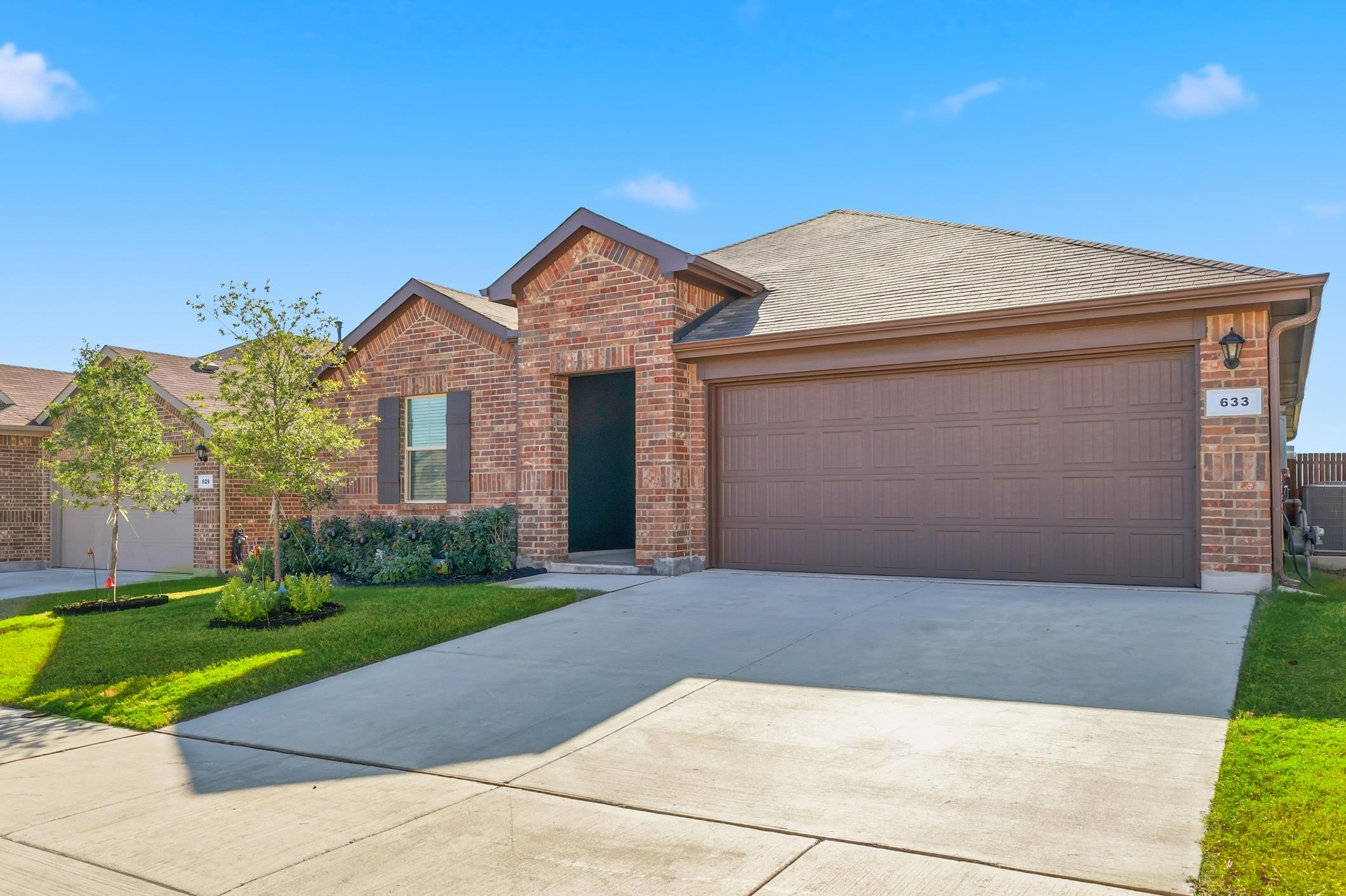 633 Whitecomb Fort Worth TX 76247