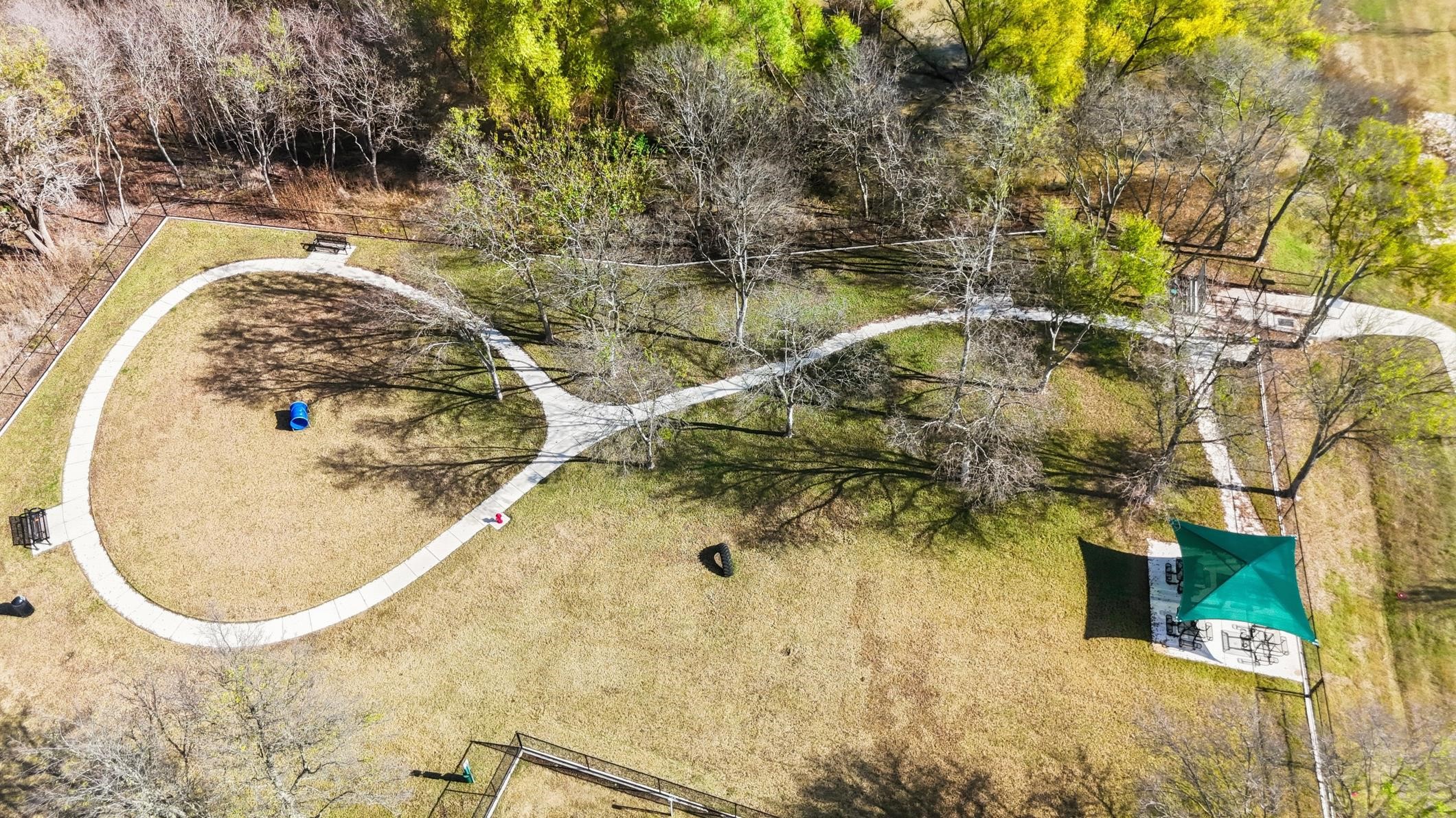 633 Whitecomb Fort Worth TX 76247