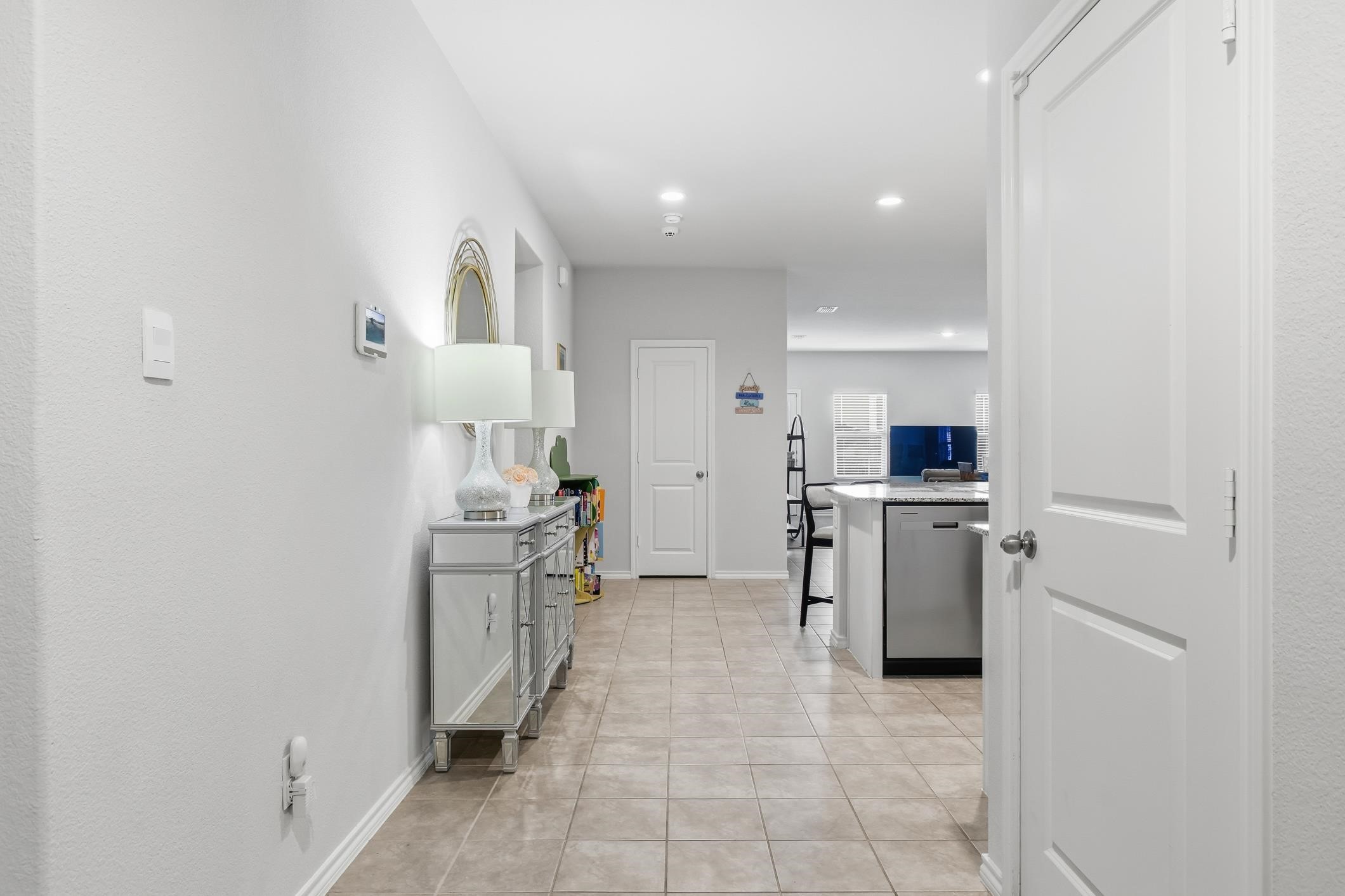 633 Whitecomb Fort Worth TX 76247