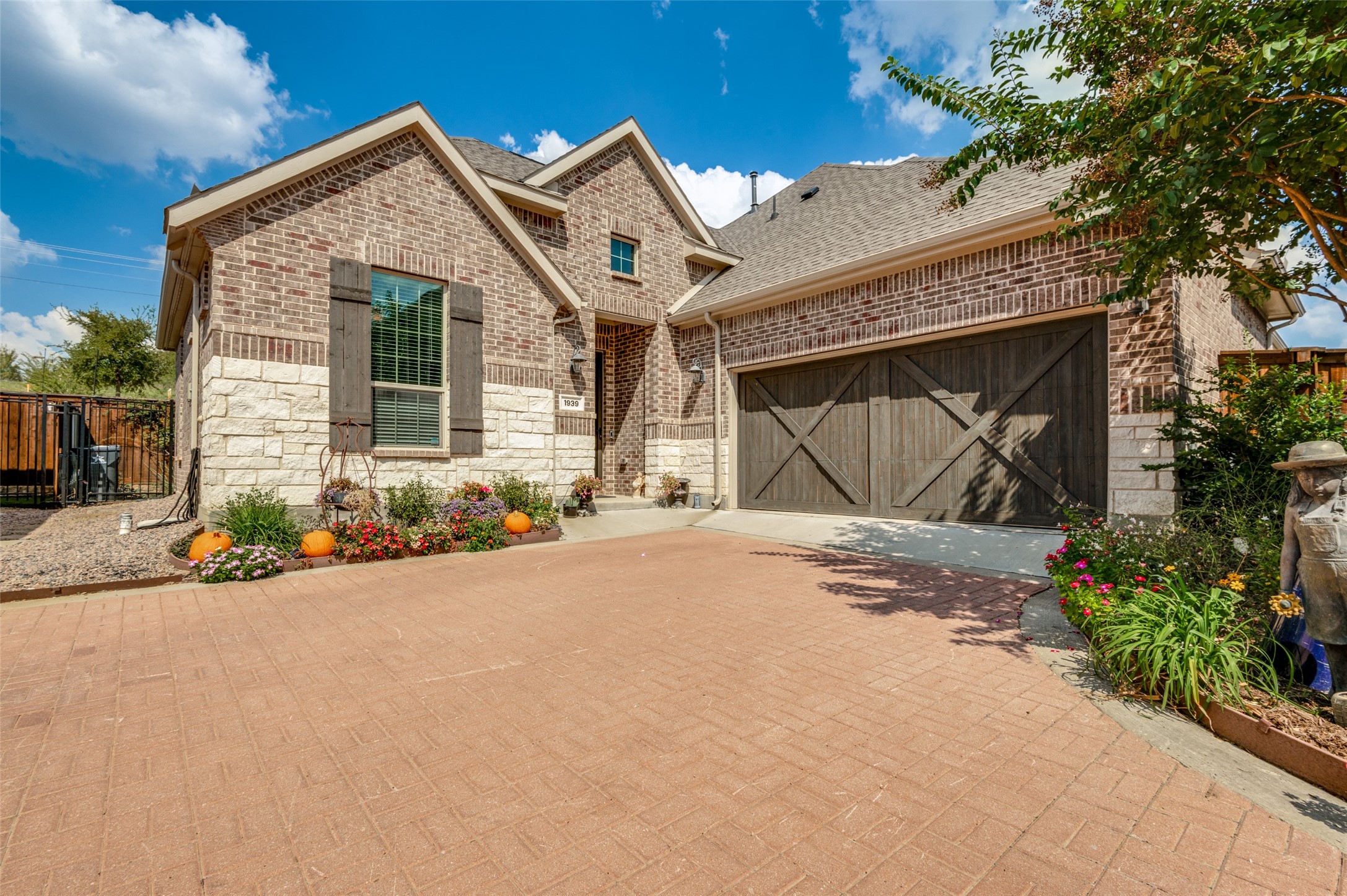 1939 Spotted Fawn Drive Arlington TX 76005