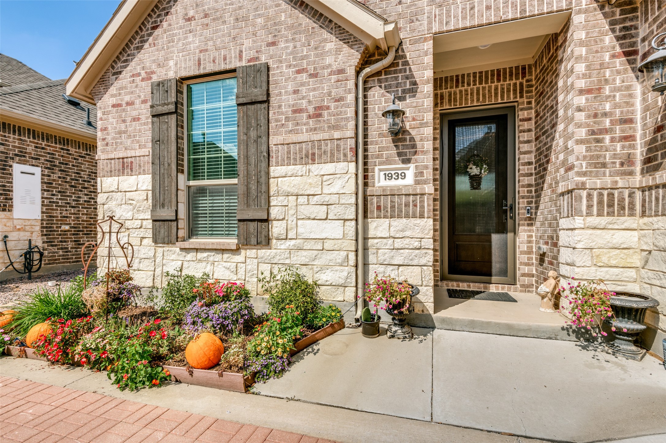 1939 Spotted Fawn Drive Arlington TX 76005