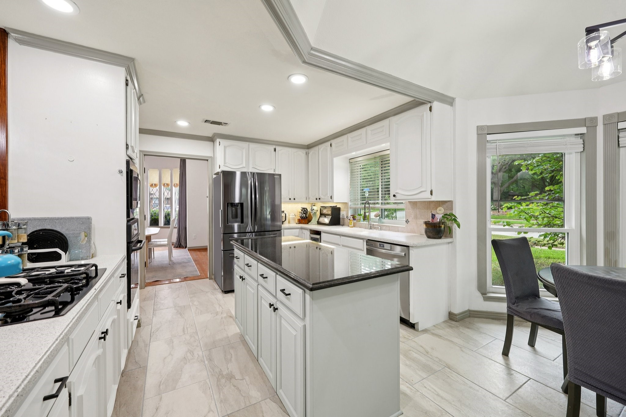 3710 Falcon Lake Drive Arlington TX 76016